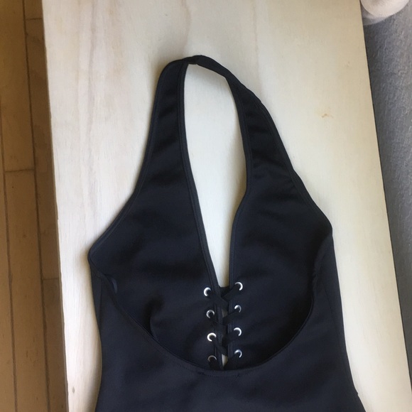 Black Laced-up halter bodysuit - Picture 2 of 2